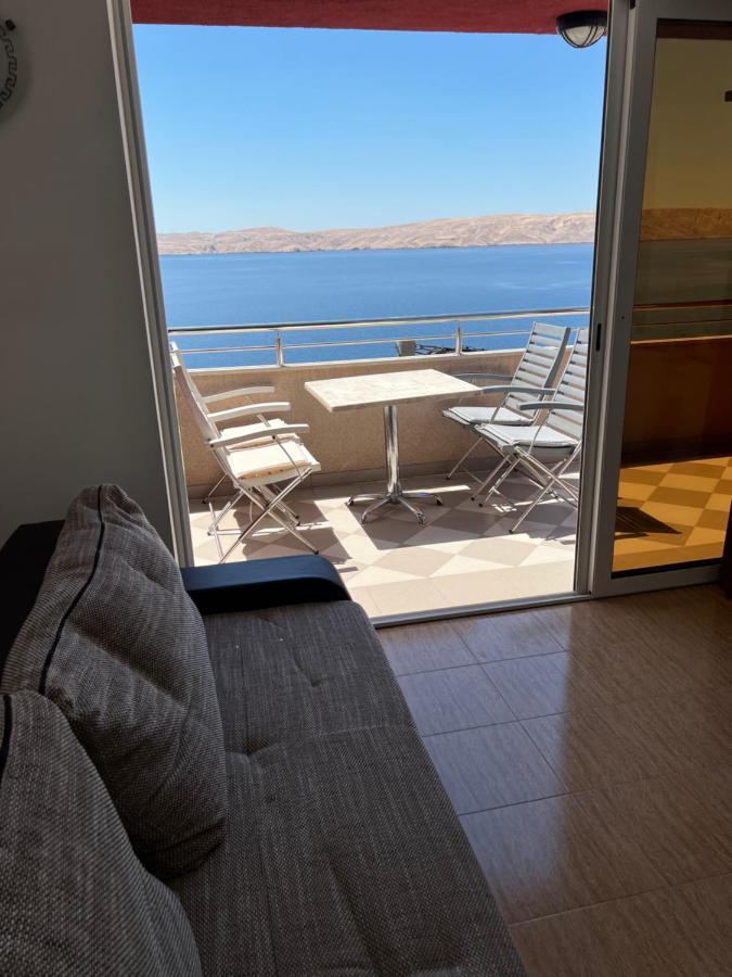 Apartments Angela Цезарица Екстериор снимка