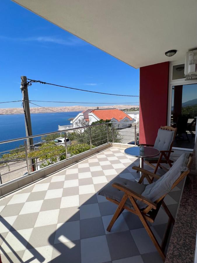 Apartments Angela Цезарица Екстериор снимка