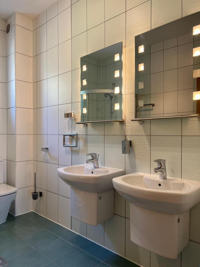 Apartments Angela Цезарица Екстериор снимка